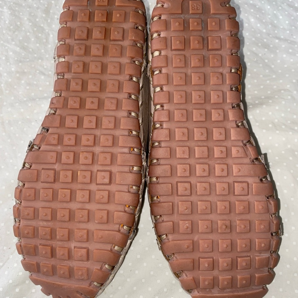 Spring Step Women's Fusalide Slip-On Sneakers Lazer Cut Beige Size 38 US 7.5 - Picture 8 of 10
